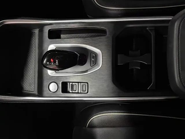 Haval H6 — Фото автомобиля 12