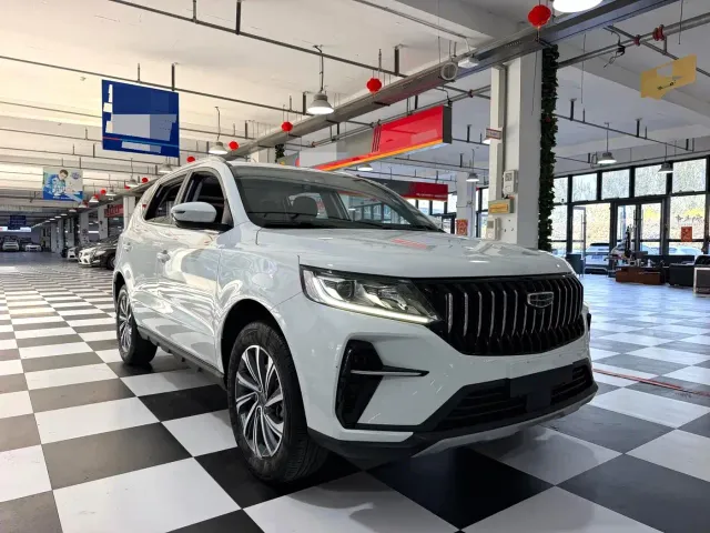 Geely Vision X6 — Фото автомобиля 3