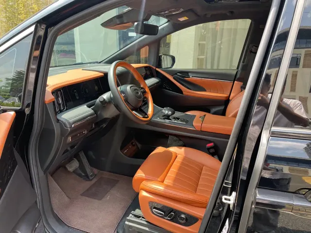 GAC Trumpchi E9 — Фото автомобиля 4