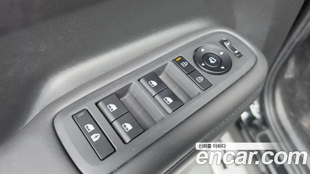 Hyundai Santa Fe MX5 — Фото автомобиля 28