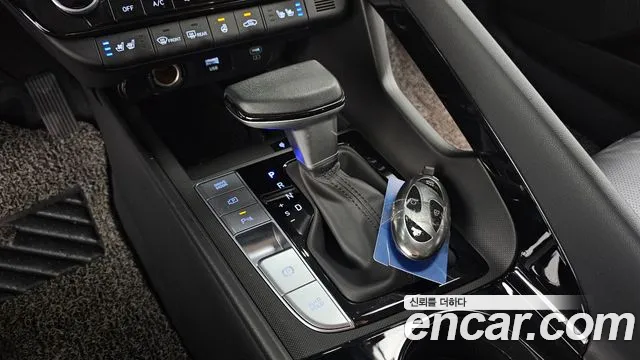 Hyundai AVANTE Новый Avante (CN7) — Фото автомобиля 9