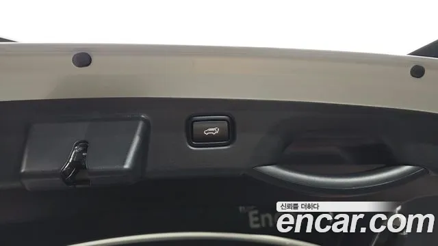 Kia Niro The All New Niro Signature — Фото автомобиля 30