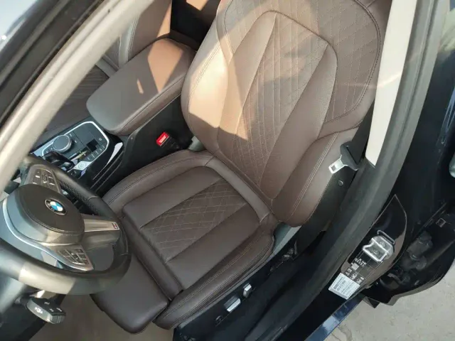 BMW X3 — Фото автомобиля 14