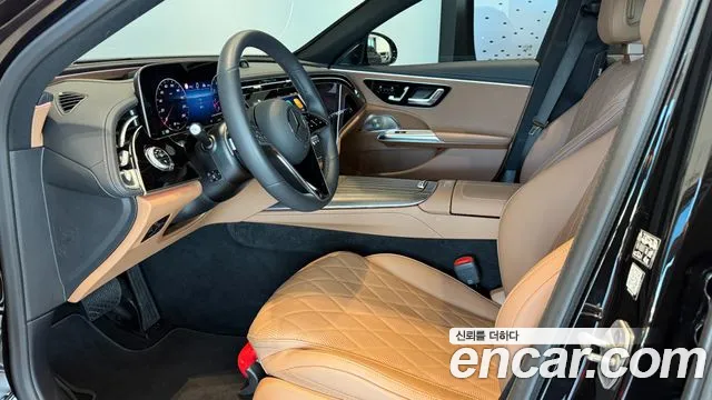 Mercedes-Benz E-Class W214 — Фото автомобиля 16