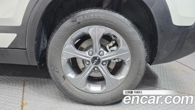 Kia Seltos Новый Seltos Бензин 2.0 2WD — Фото автомобиля 21