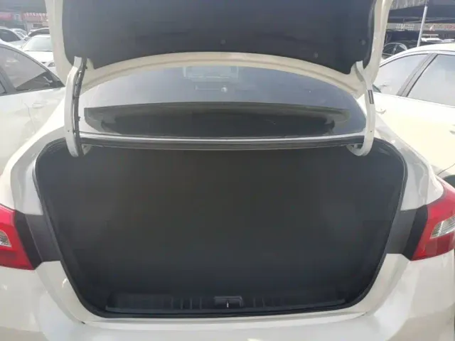 Nissan Sylphy — Фото автомобиля 18