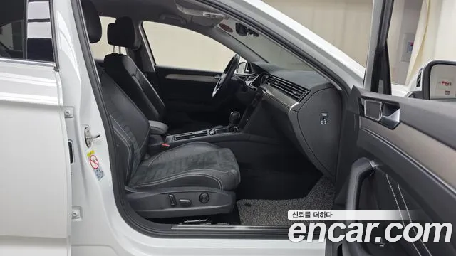 Volkswagen Passat Passat GT(B8) 2.0 TDI Premium — Фото автомобиля 25