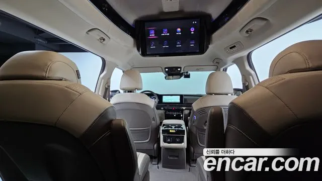 Kia Canival Carnival 4 поколение Бензин 9 мест Hi-Limousine — Фото автомобиля 16