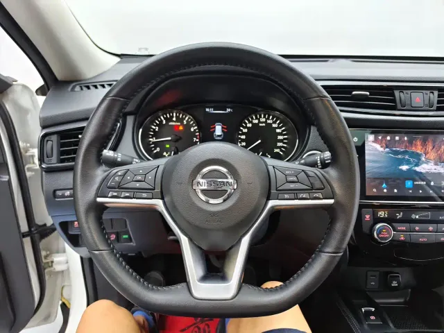 Nissan X-Trail — Фото автомобиля 17