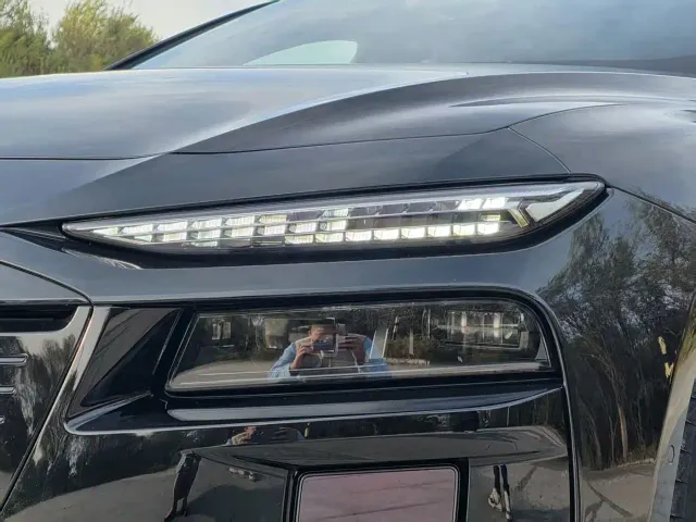 Audi A6L e-tron — Фото автомобиля 15