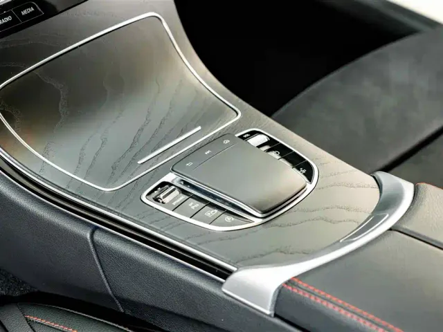 Mercedes-Benz C-Class — Фото автомобиля 11