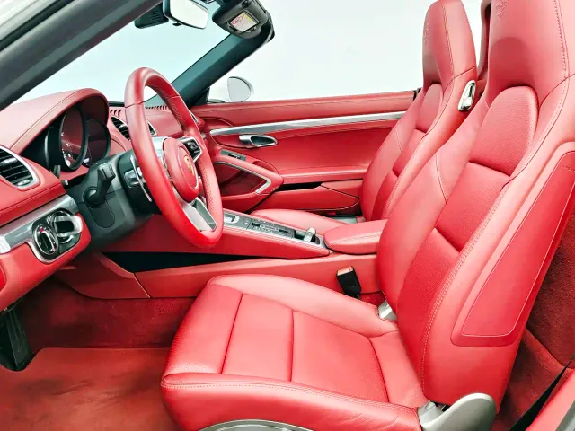 Porsche 718 — Фото автомобиля 13
