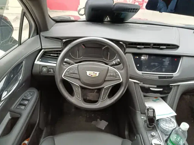 Cadillac XT5 — Фото автомобиля 11