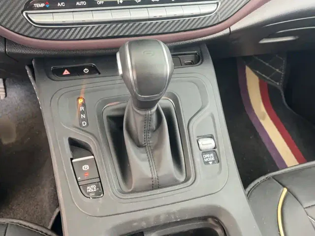 GAC Trumpchi M6 — Фото автомобиля 9