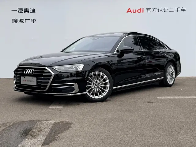 Фотография автомобиля — Audi A8