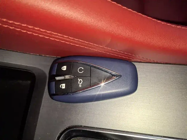 Changan CS75 Plus — Фото автомобиля 8