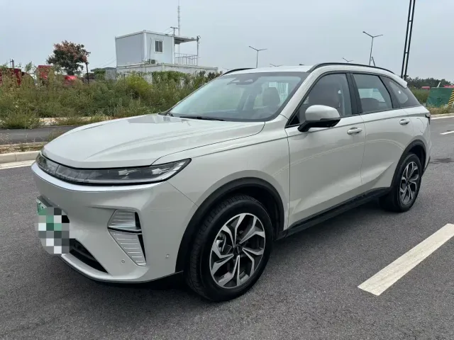 Фотография автомобиля — Haval Xiaolong MAX