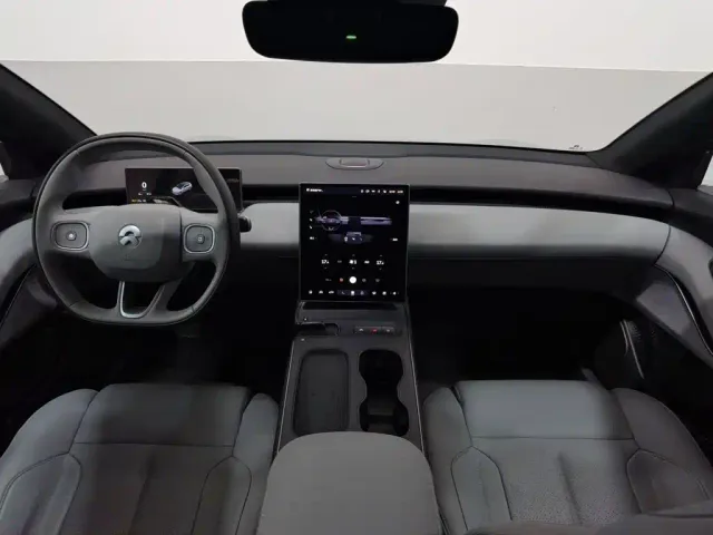 Nio ET5 Touring — Фото автомобиля 5