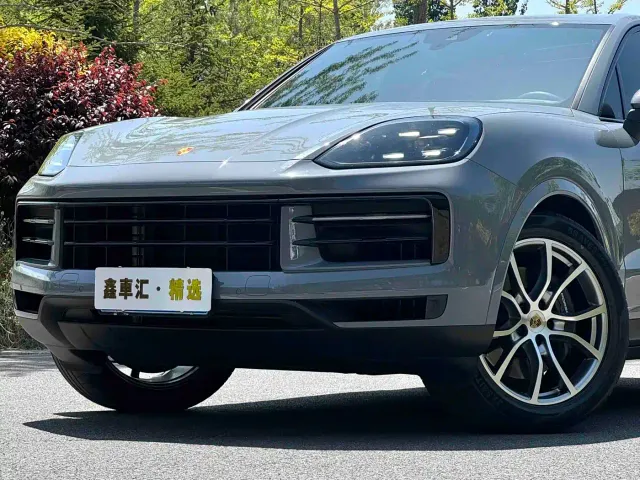 Porsche Cayenne — Фото автомобиля 6