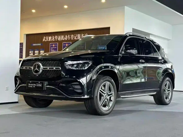 Фотография автомобиля — Mercedes-Benz GLE-Class