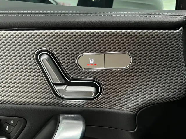 Mercedes-Benz A-Class — Фото автомобиля 19