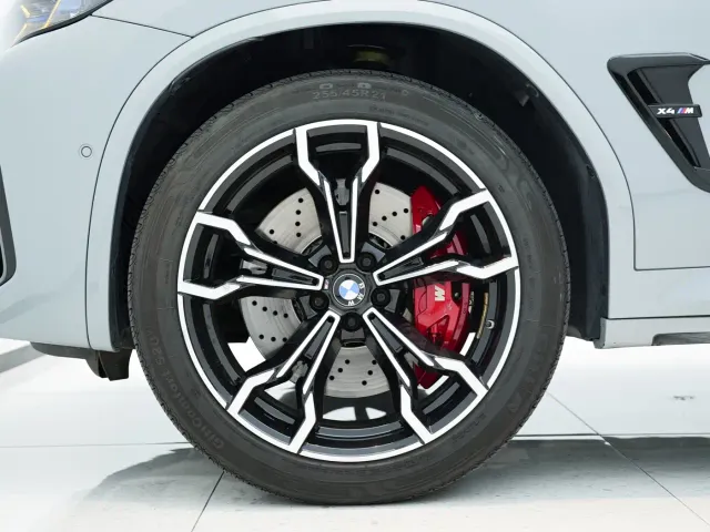 BMW X4 M — Фото автомобиля 7