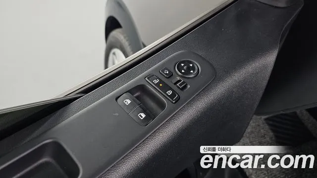 Hyundai Staria — Фото автомобиля 28