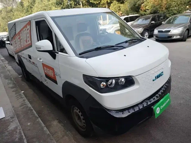 JMC E-Lushun — Фото автомобиля 21