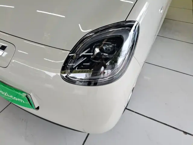 Wuling Hongguang Mini EV — Фото автомобиля 23