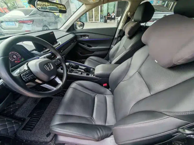 Honda Accord — Фото автомобиля 7