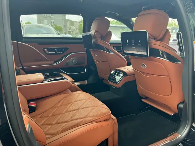 Mercedes-Benz Maybach S-Class — Фото автомобиля 14