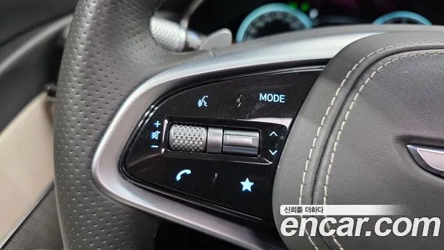 Genesis G80 Бензин 3.5 турбо AWD — Фото автомобиля 8