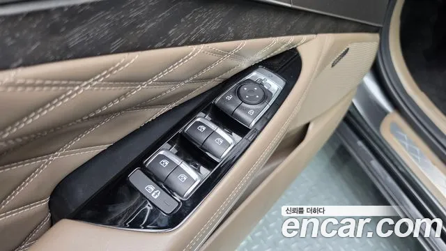 Kia K8 Hybrid — Фото автомобиля 28