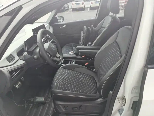 Volkswagen ID.3 — Фото автомобиля 14