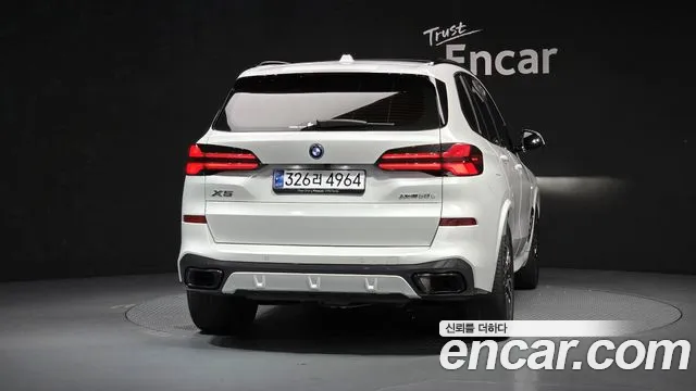 BMW X5 — Фото автомобиля 4