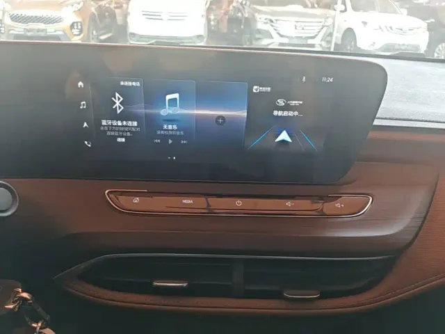 Buick Verano — Фото автомобиля 12