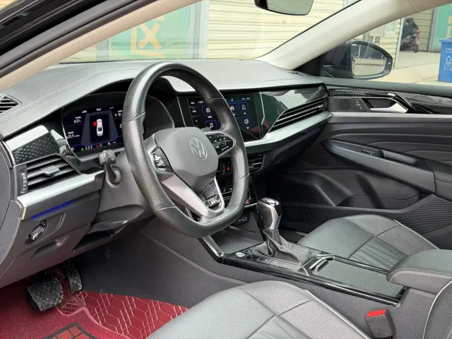 Volkswagen Passat — Фото автомобиля 11