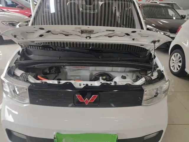 Wuling Hongguang Mini EV — Фото автомобиля 19