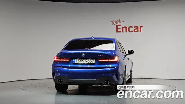 BMW 3-Series 3 серия (G20) — Фото автомобиля 4