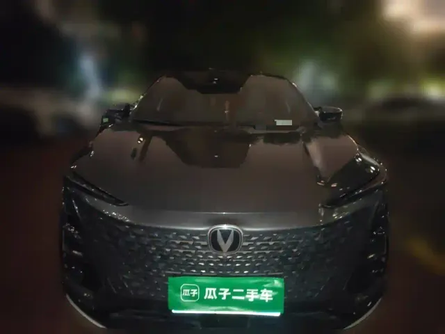 Changan UNI-T — Фото автомобиля 2