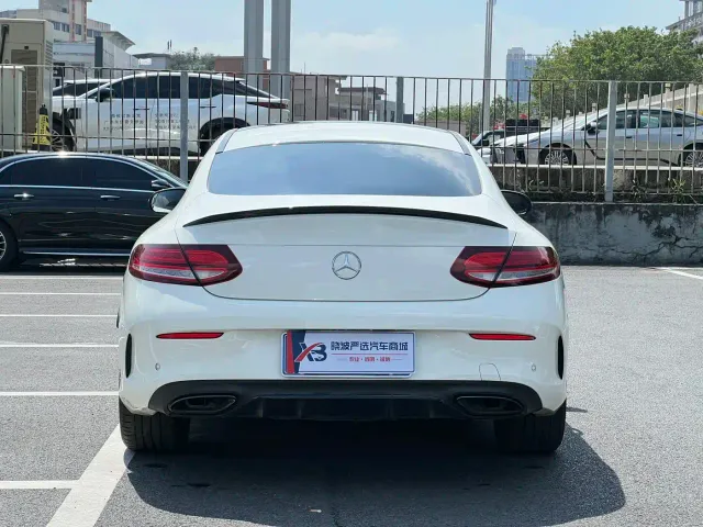 Mercedes-Benz C-Class — Фото автомобиля 6