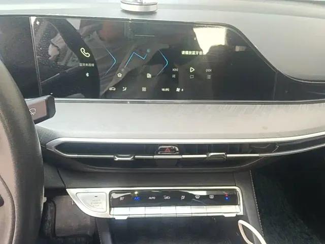 Changan Eado — Фото автомобиля 8