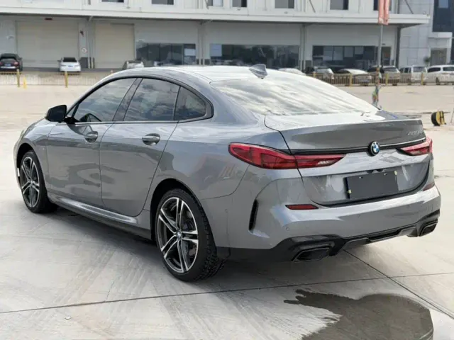 BMW 2 Series — Фото автомобиля 13