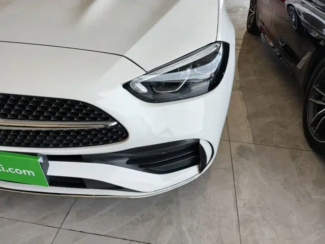 Mercedes-Benz C-Class — Фото автомобиля 23