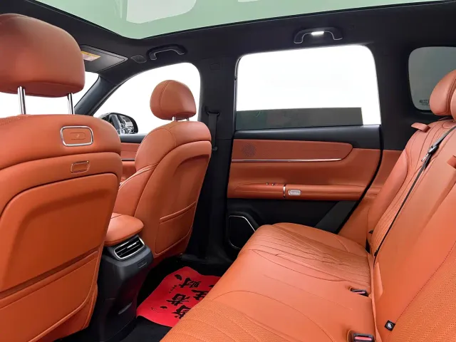 Changan Qiyuan Q07 — Фото автомобиля 17