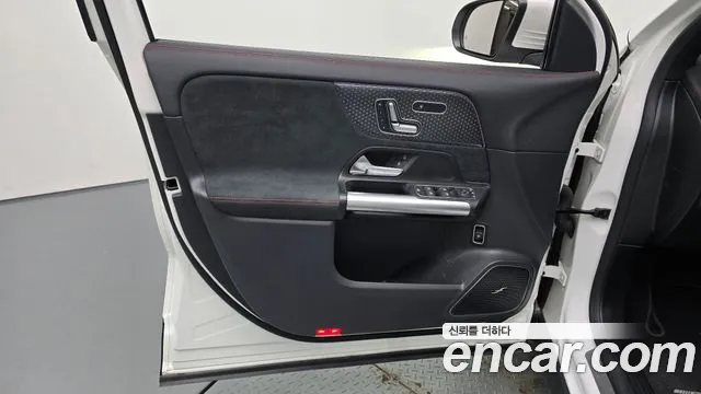 Mercedes-Benz EQA H243 — Фото автомобиля 13