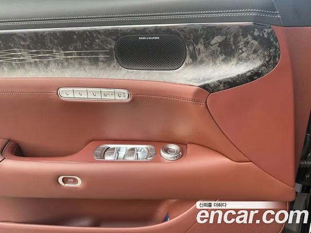 Genesis G90 Бензин 3.5 турбо AWD — Фото автомобиля 16