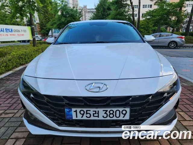 Фотография автомобиля — Hyundai AVANTE