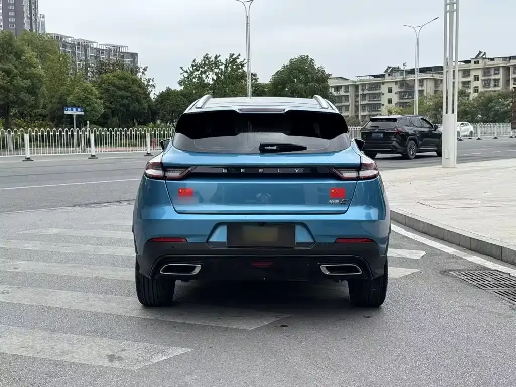 Geely Emgrand S 2022 1.4T CVT Crossover Player — Фото автомобиля 5