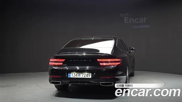 Genesis G80 RG3 — Фото автомобиля 4
